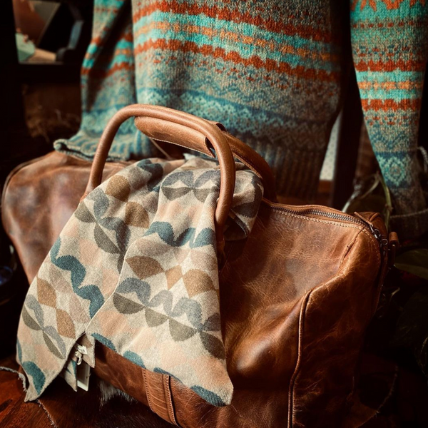 Designer crafts stylish handbags from material otherwise destined for the  landfill - Grid Magazine